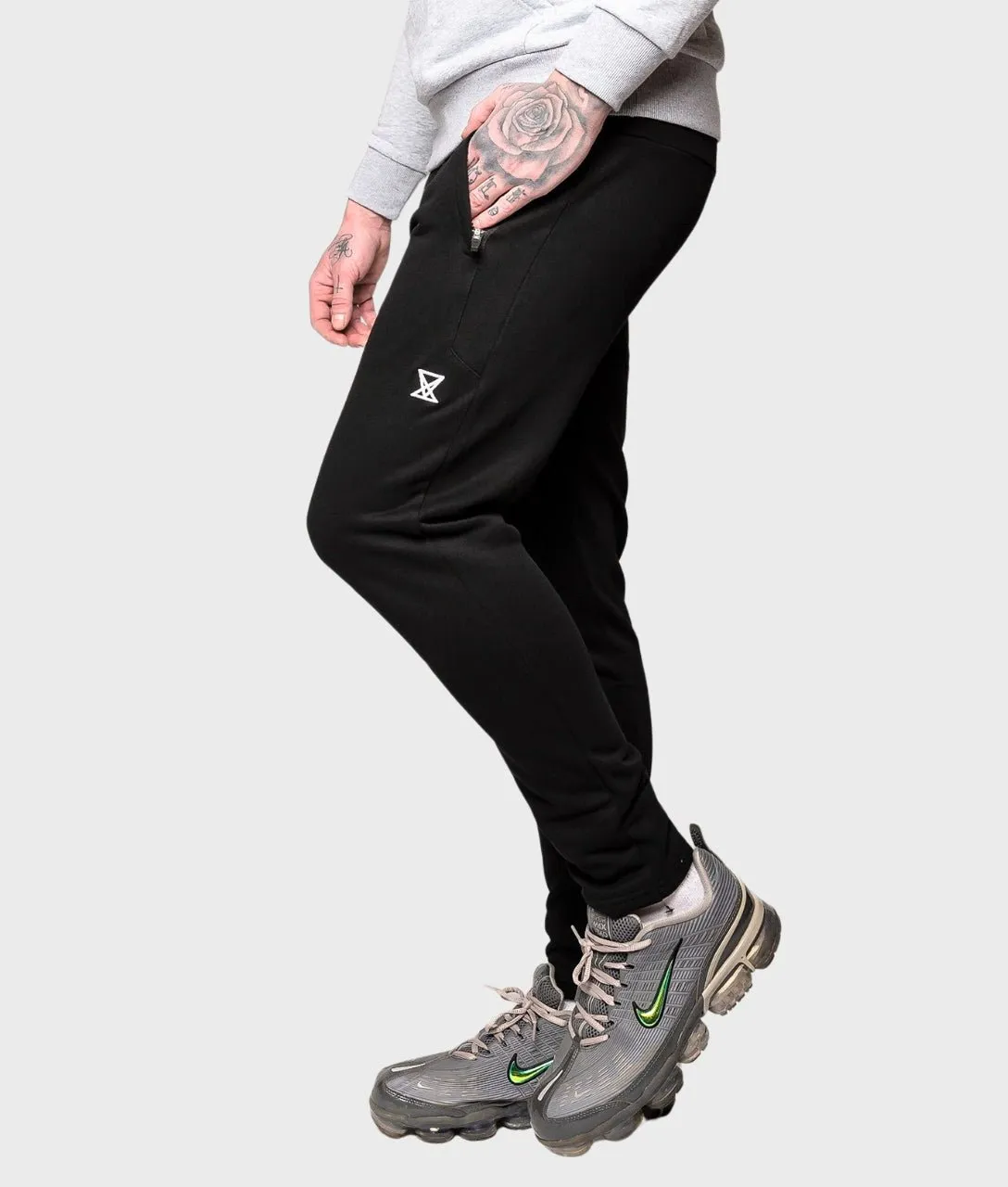APEX 2.0 Joggers [Black]