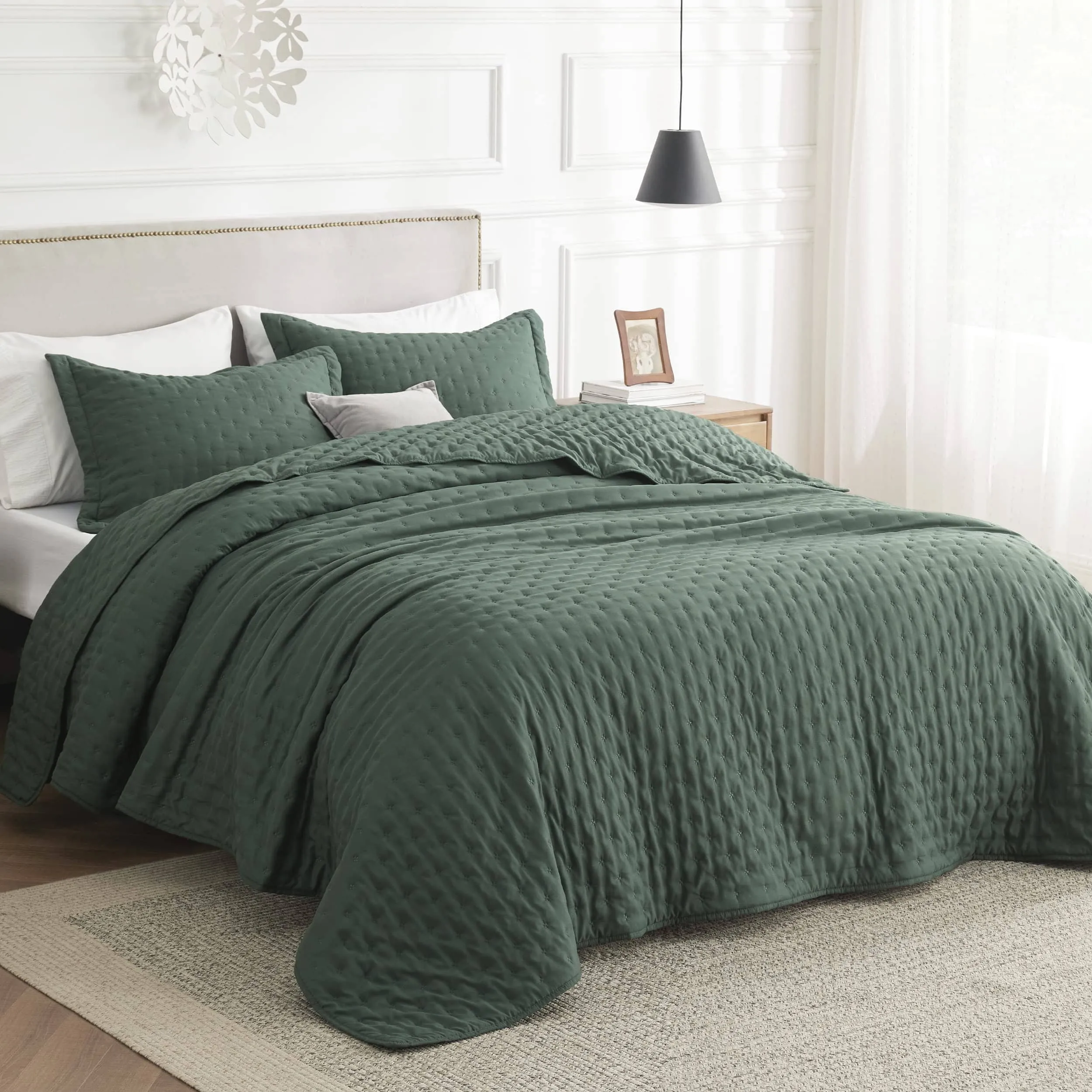 Bedsure Soft Ultrasonic Quilt Set