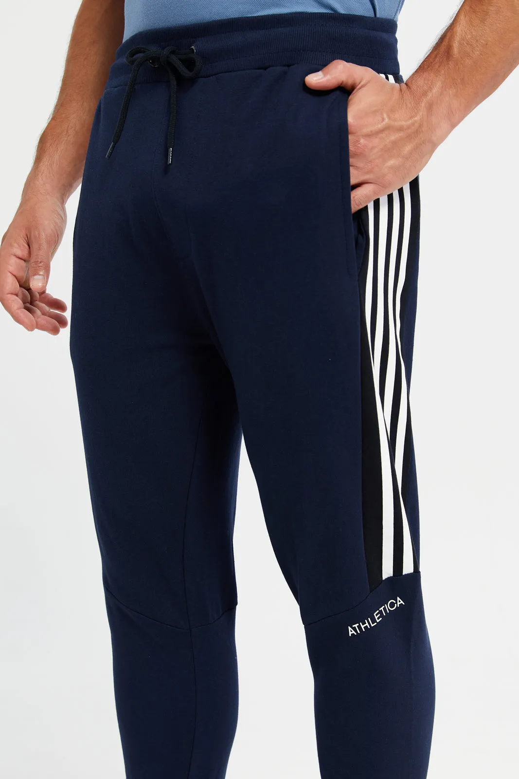 Men Navy Printed Active Pants