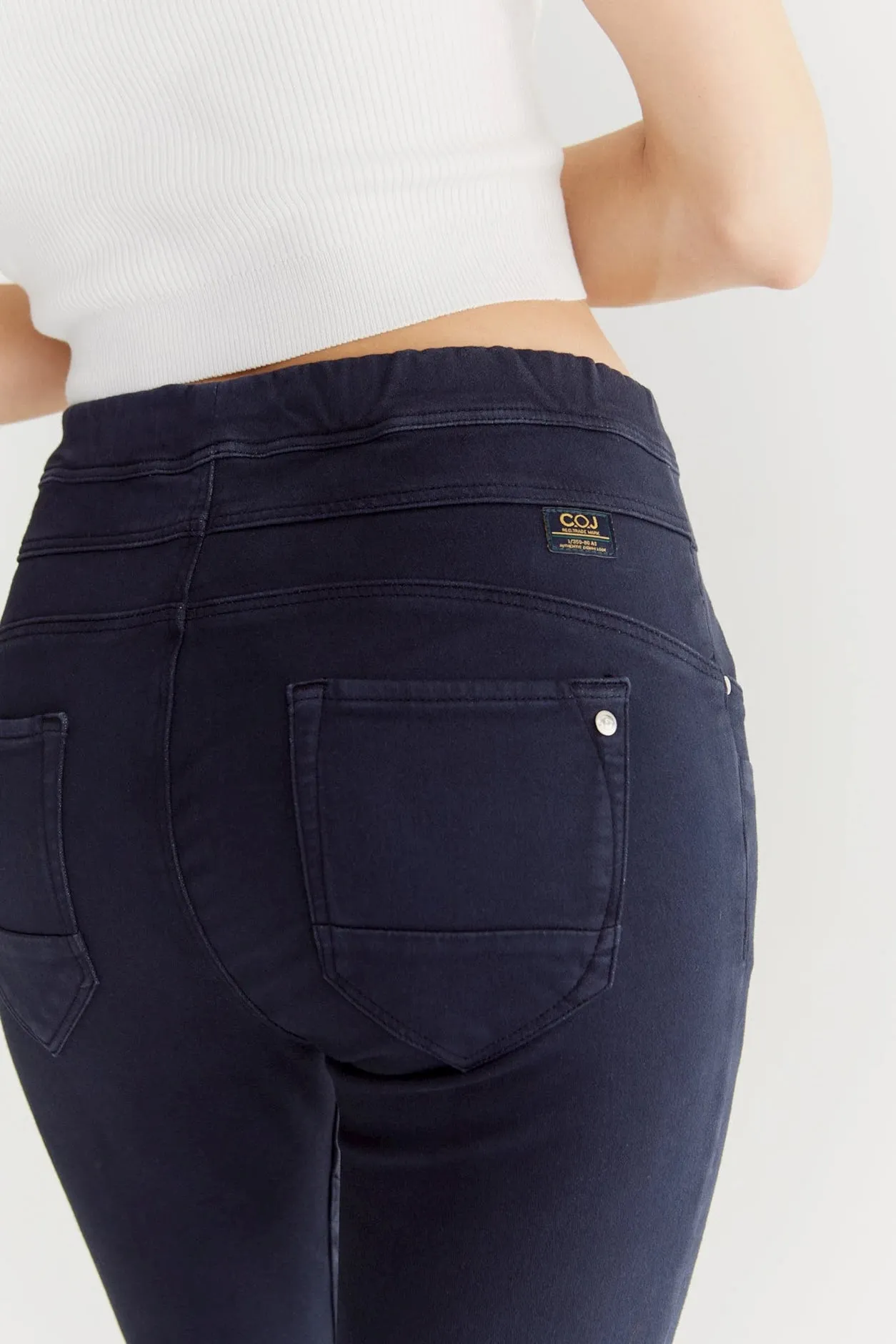 Mila - Slim Jogger Pant - Navy - L02 - 29" Inseam