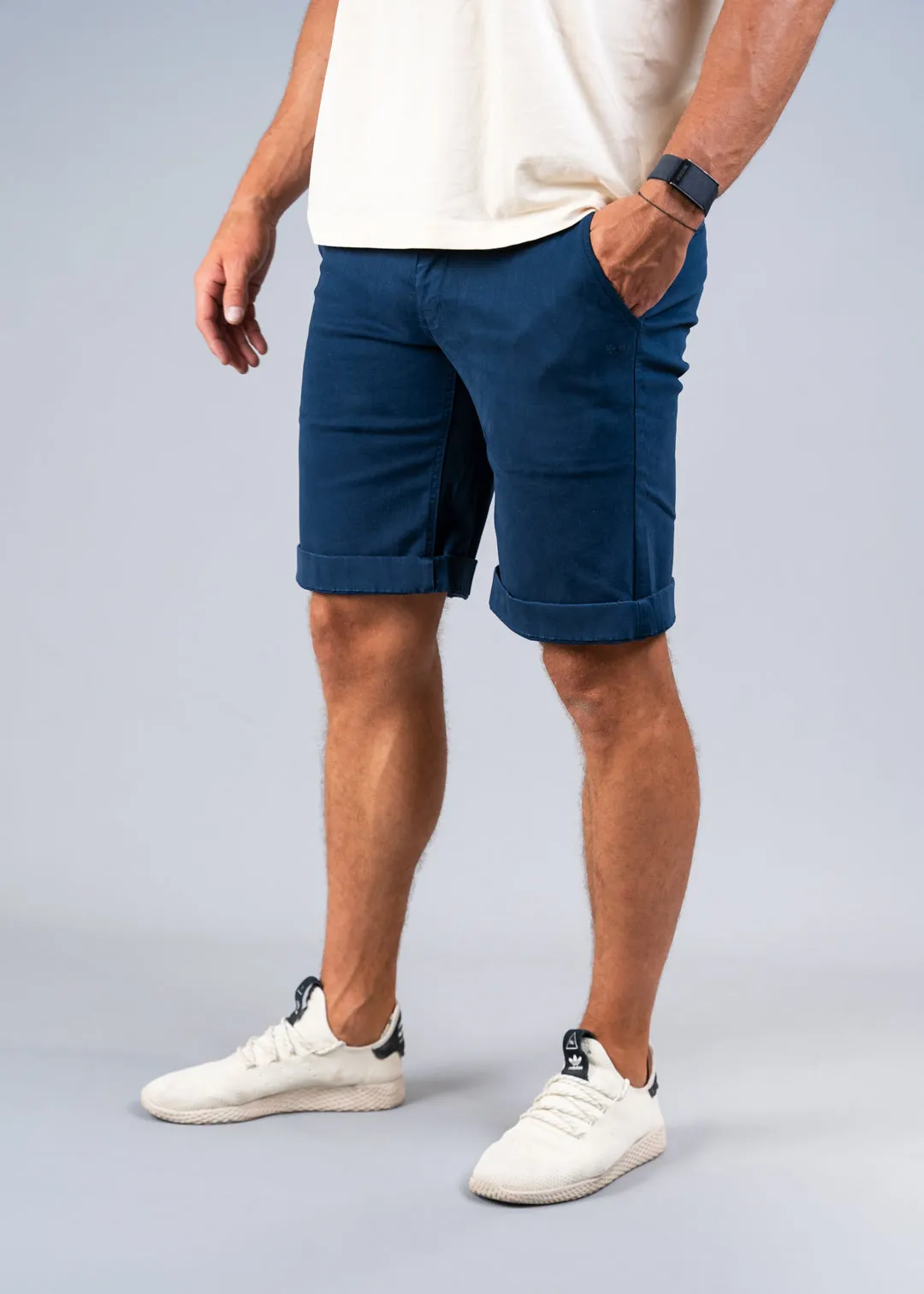 STRAIGHT FIT CHINO SHORTS - ROYAL BLUE